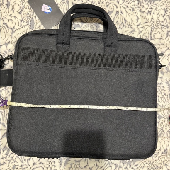 NWT black HP laptop case with handle and shoulder pad - Picture 14 of 15